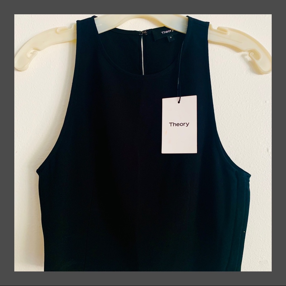 Theory crop sleeveless black side zip top size S